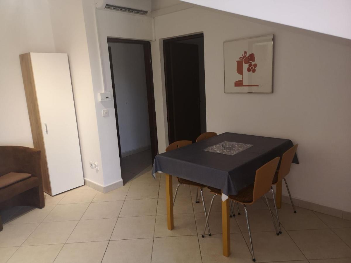 Apartments Daniela Vodice Eksteriør billede